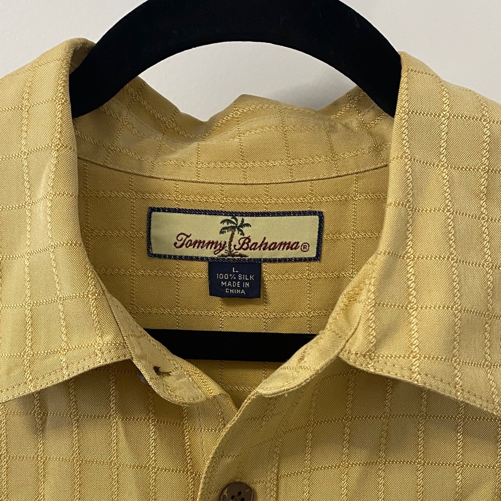 Tommy Bahama Mustard Silk Button-Up - Picture 2 of 9